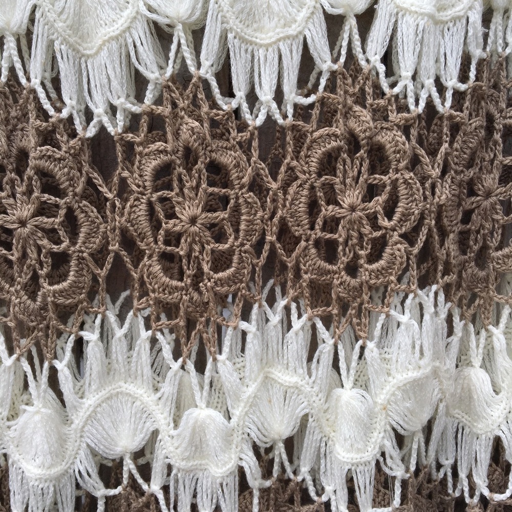 Hazel Anthro Tan And White Crocheted Tank Top Sz S - Picture 9 of 9